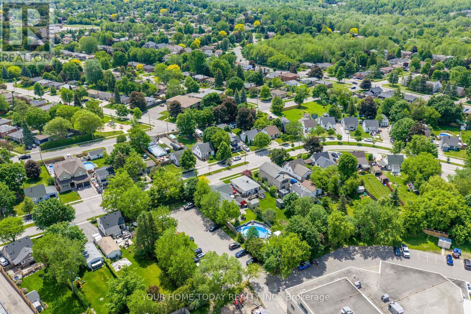 16 Normandy Boulevard, Halton Hills, Ontario  L7G 1W1 - Photo 47 - W13626256