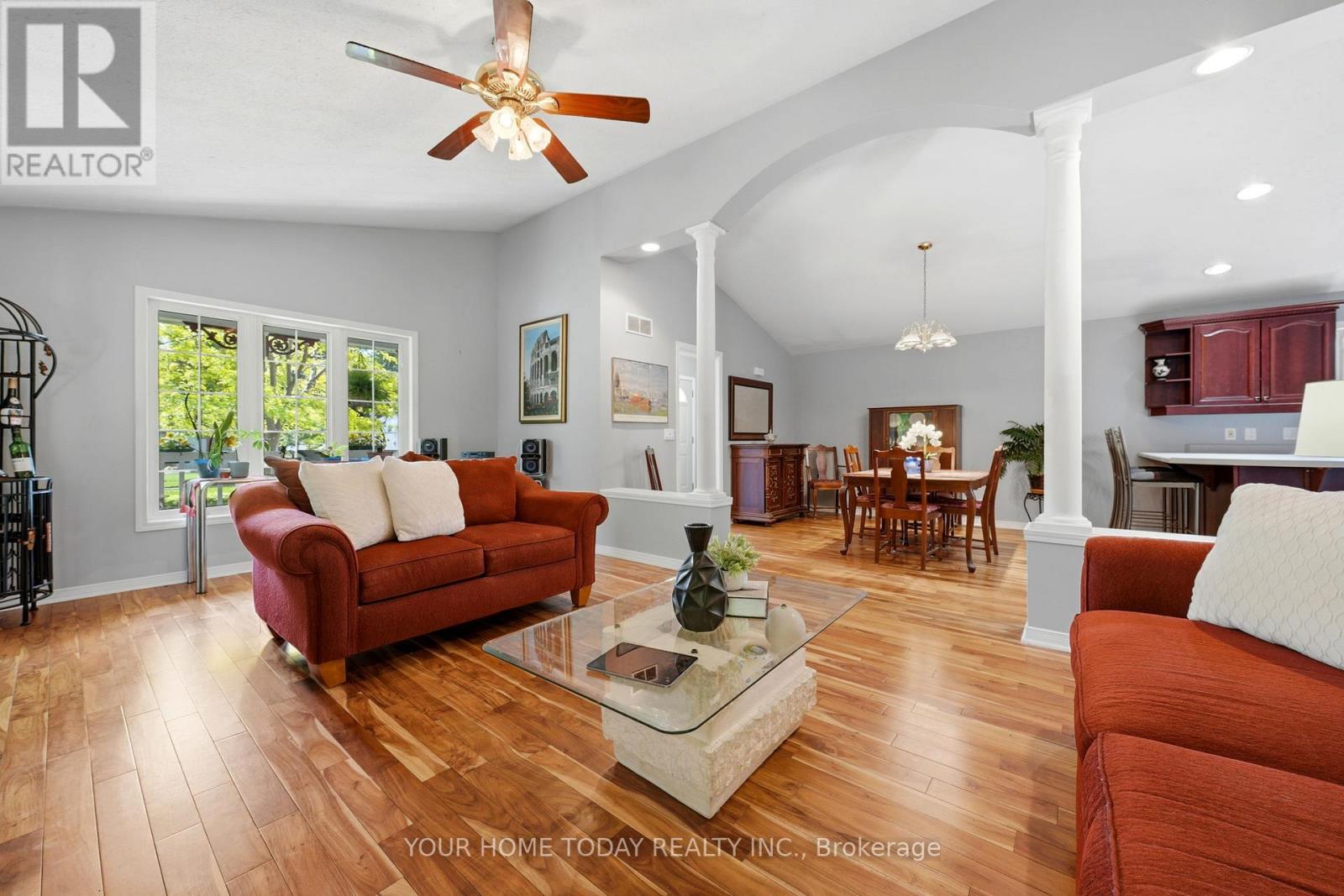 16 Normandy Boulevard, Halton Hills, Ontario  L7G 1W1 - Photo 9 - W13626256
