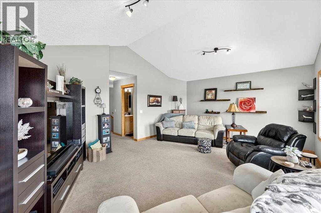 1418 Kings Heights Boulevard SE, Airdrie, Alberta  T4A 0A1 - Photo 25 - A2331682