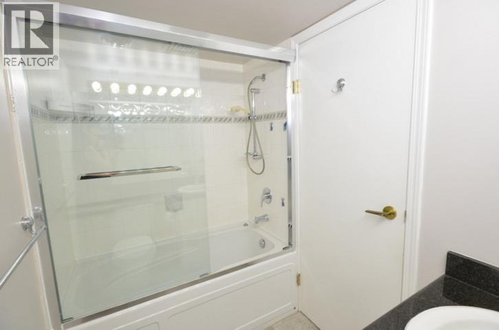 1201 6611 Cooney Road, Richmond, British Columbia  V6Y 4C5 - Photo 12 - R3150816