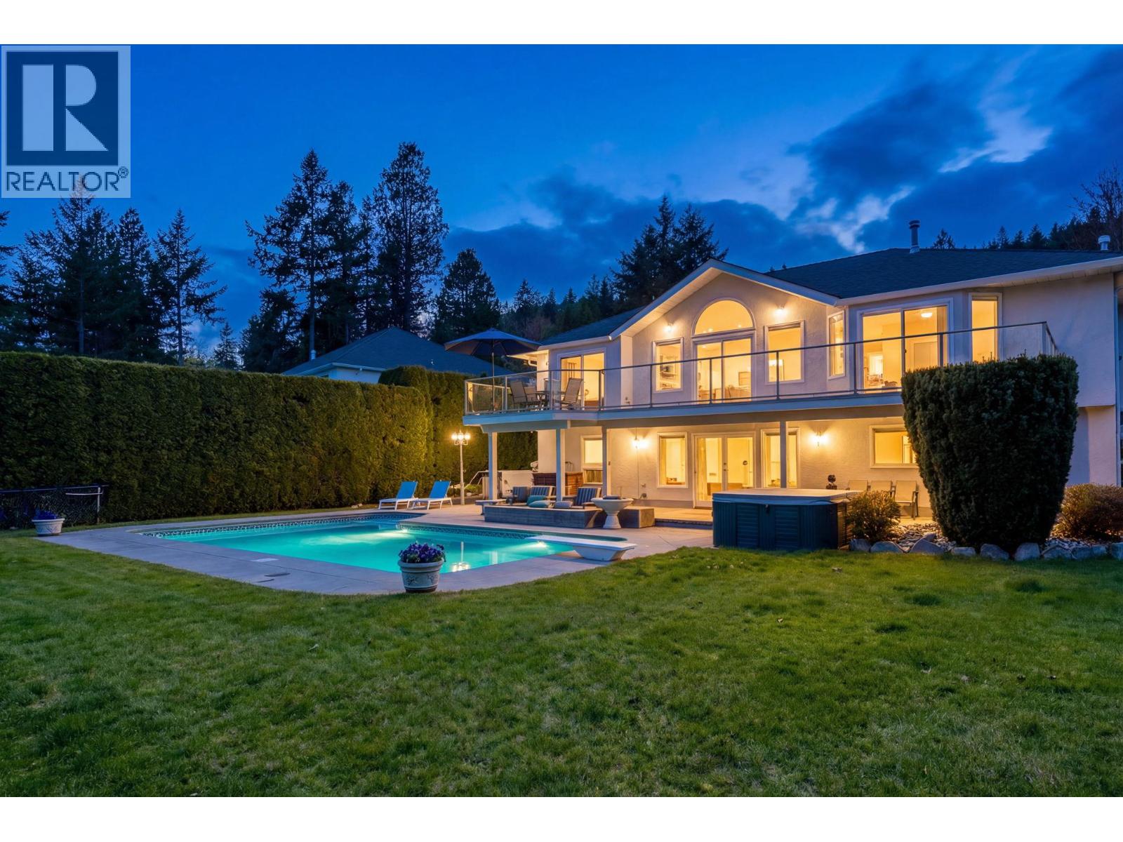 1577 Klein Road, West Kelowna, British Columbia  V1Z 3H5 - Photo 3 - 10393656