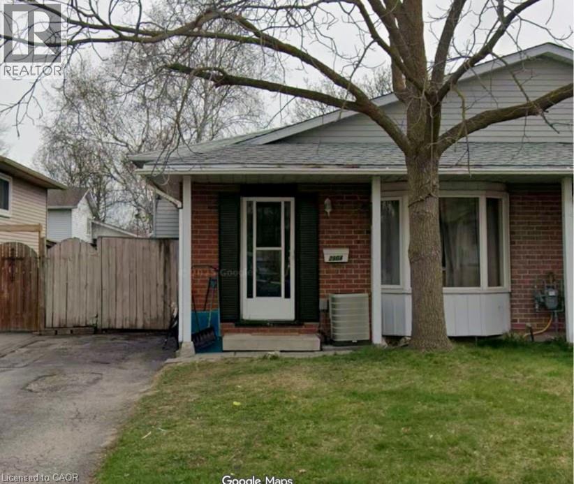 290 Camille Crescent Unit# A, Waterloo, Ontario  N2K 3B4 - Photo 1 - 40852215