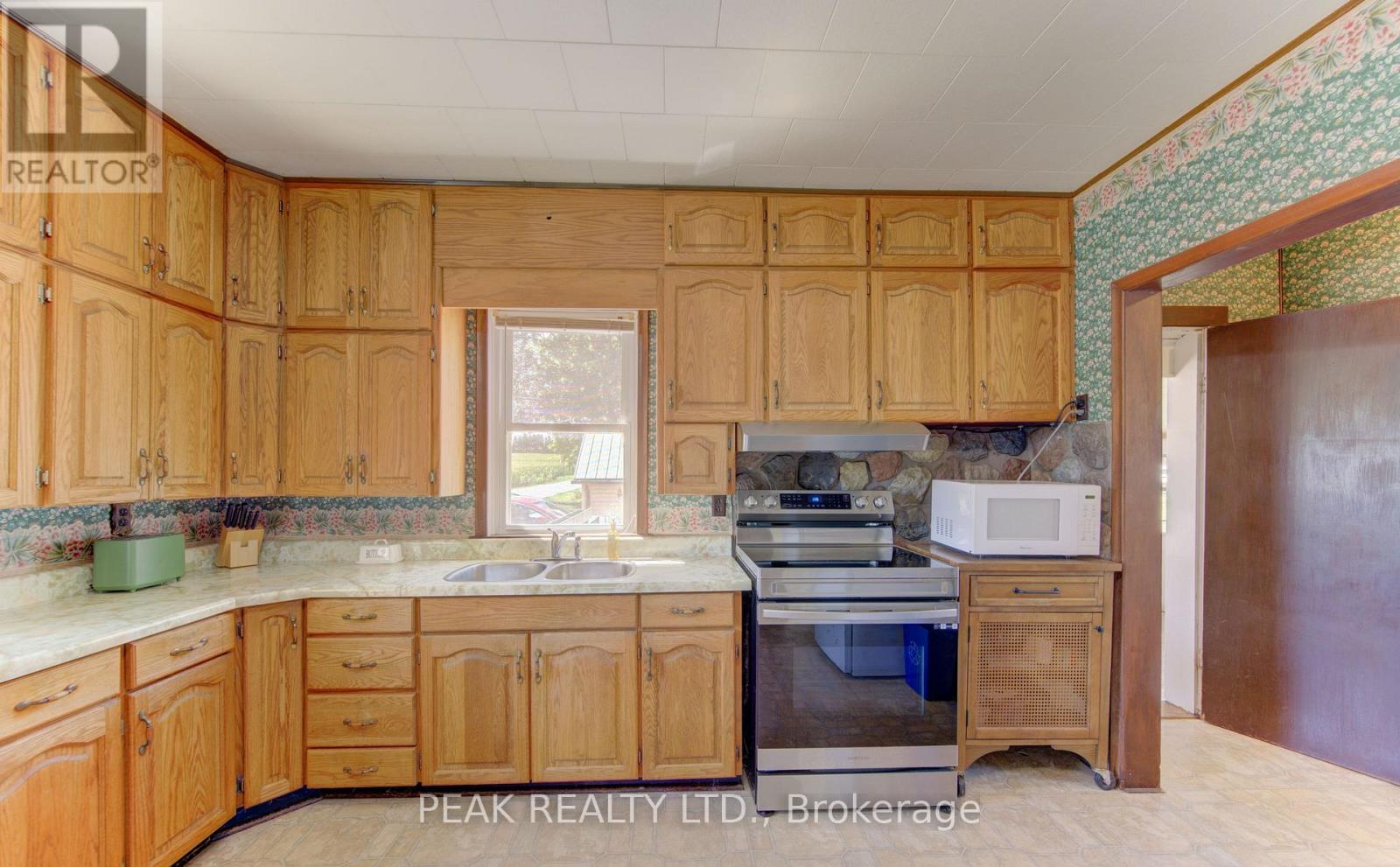 905979 Township Road 12 Road, Blandford-Blenheim, Ontario  N0J 1B0 - Photo 10 - X13626308