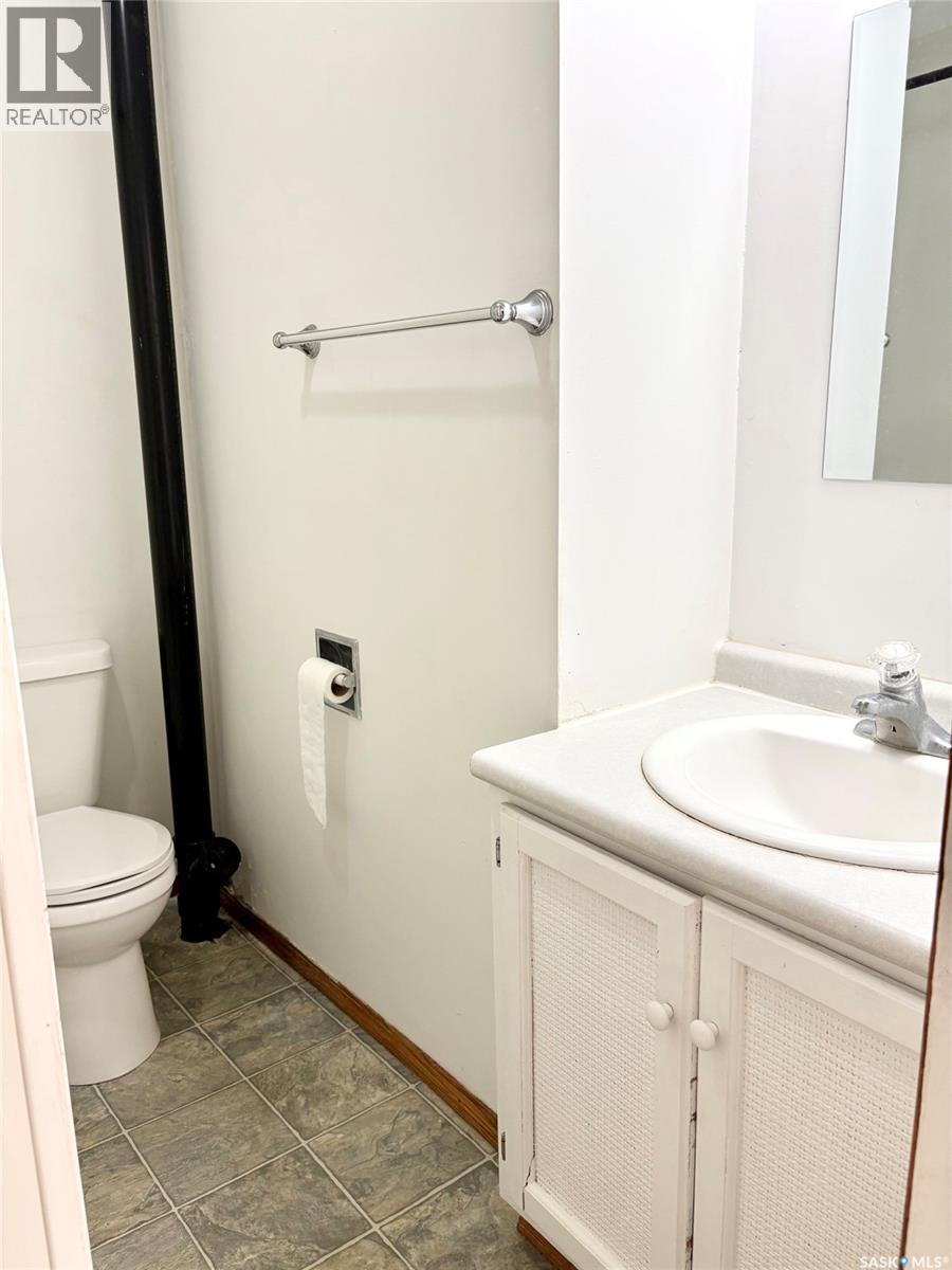 67 Assiniboia Avenue, Yorkton, Saskatchewan  S3N 1N7 - Photo 10 - SK044197