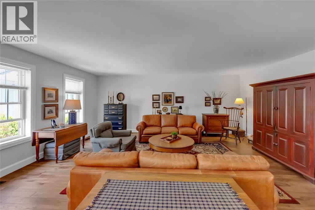 3894 St Clair Parkway, Port Lambton, Ontario  N0P 2B0 - Photo 14 - 26018529