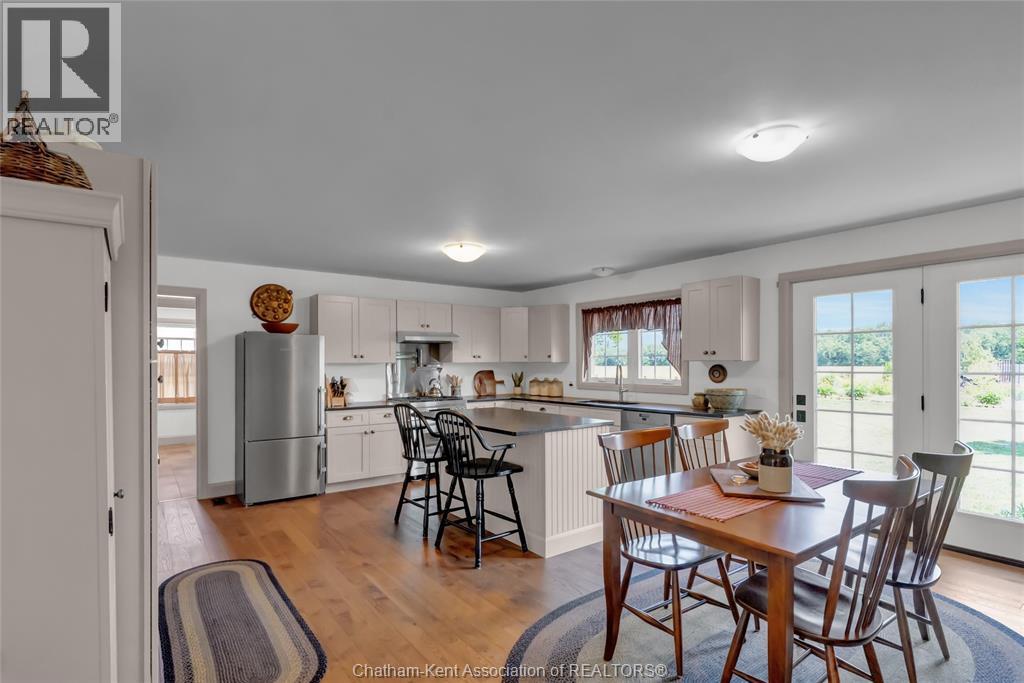 3894 St Clair Parkway, Port Lambton, Ontario  N0P 2B0 - Photo 27 - 26018529