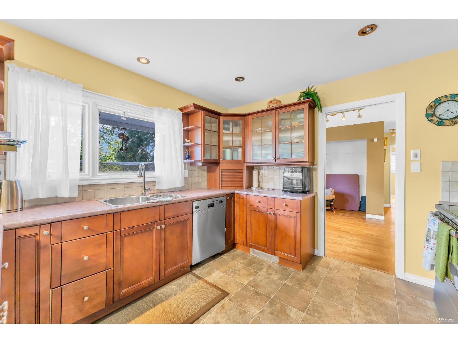 18224 32 Avenue, Surrey, British Columbia  V3Z 1C6 - Photo 12 - R3147295