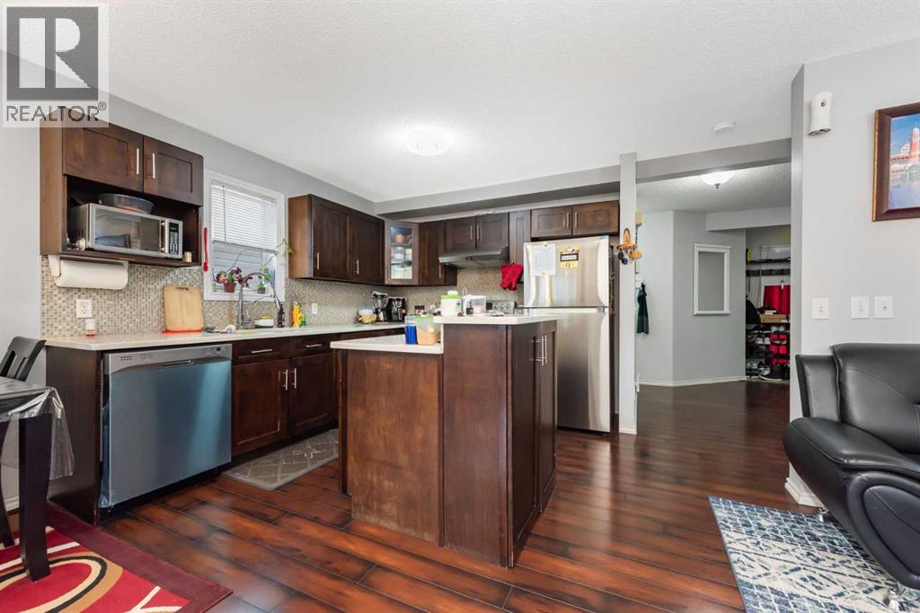 93 Saddleback Road NE, Calgary, Alberta  T3J 4K5 - Photo 6 - A2317260