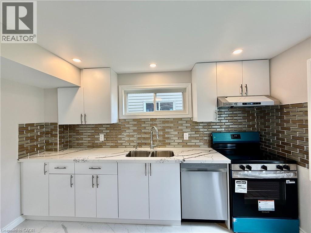 568 Woolgrass Avenue, Waterloo, Ontario  N2V 2Y2 - Photo 4 - 40850771