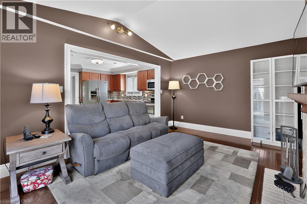 2102 Salma Crescent, Burlington, Ontario  L7M 3T1 - Photo 19 - 40851297