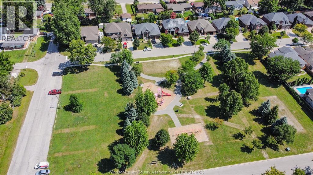 425 Superior Street, Lasalle, Ontario  N9J 3Z5 - Photo 41 - 26018543