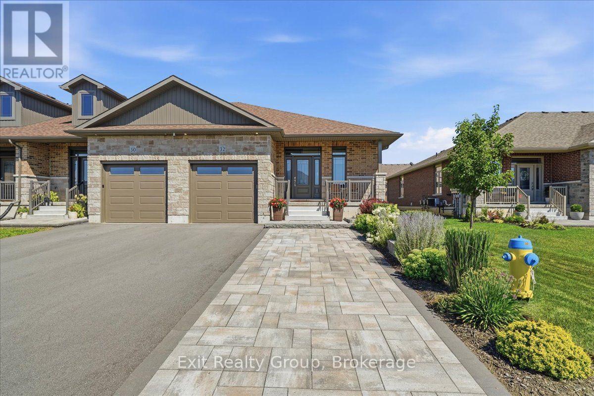32 WIMS WAY, Belleville, Ontario