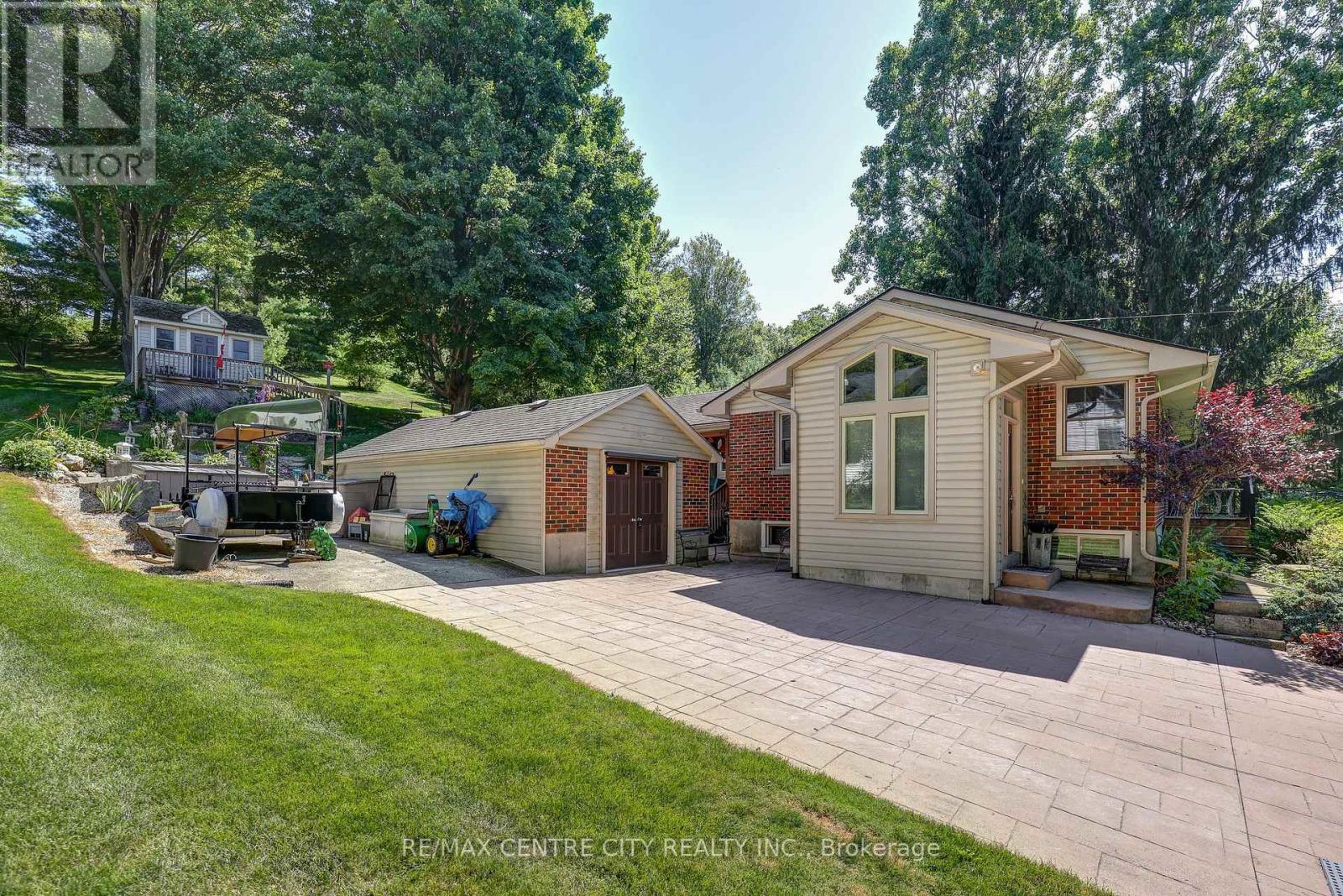 4766 Sunset Road, Central Elgin, Ontario  N5L 1J1 - Photo 6 - X13626366
