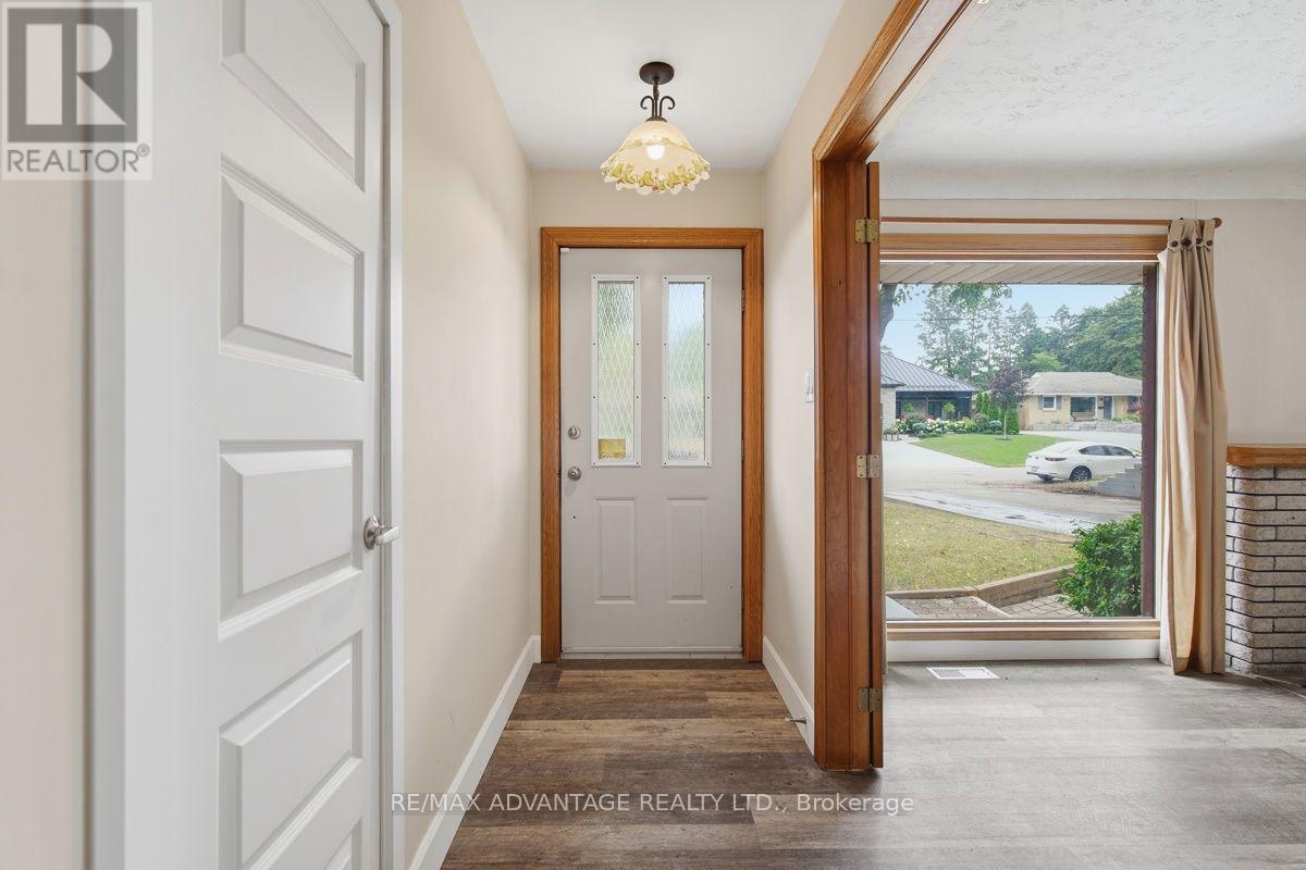 367 Brock Street, London South, Ontario  N6K 2M3 - Photo 6 - X13626402