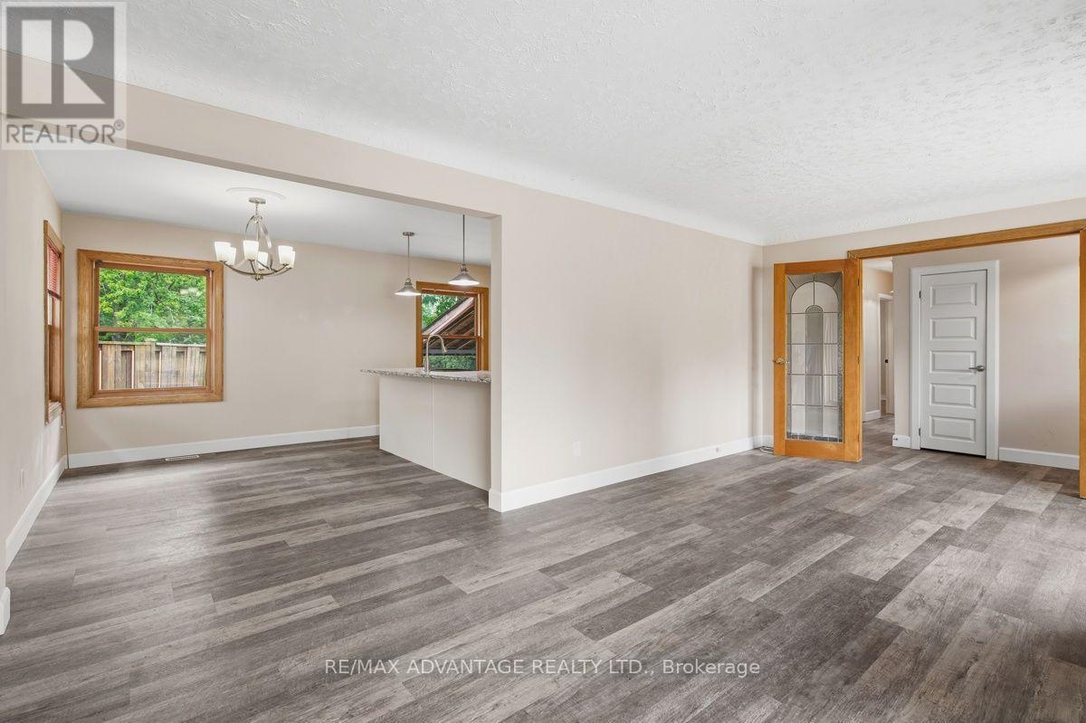 367 Brock Street, London South, Ontario  N6K 2M3 - Photo 9 - X13626402