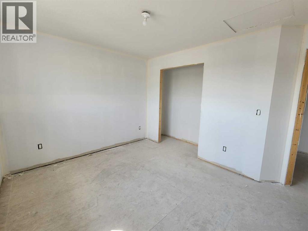12914 87 Street, Grande Prairie, Alberta  T8X 0X8 - Photo 3 - A2285023