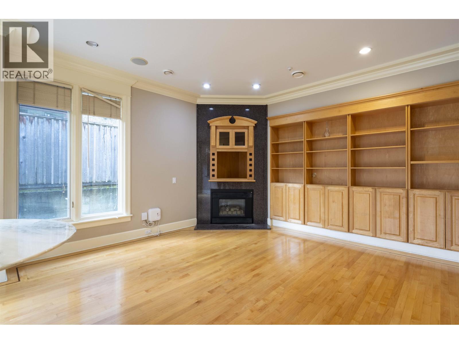 3808 W 13th Avenue, Vancouver, British Columbia V6R 2S8 - Photo 11 - R3151508