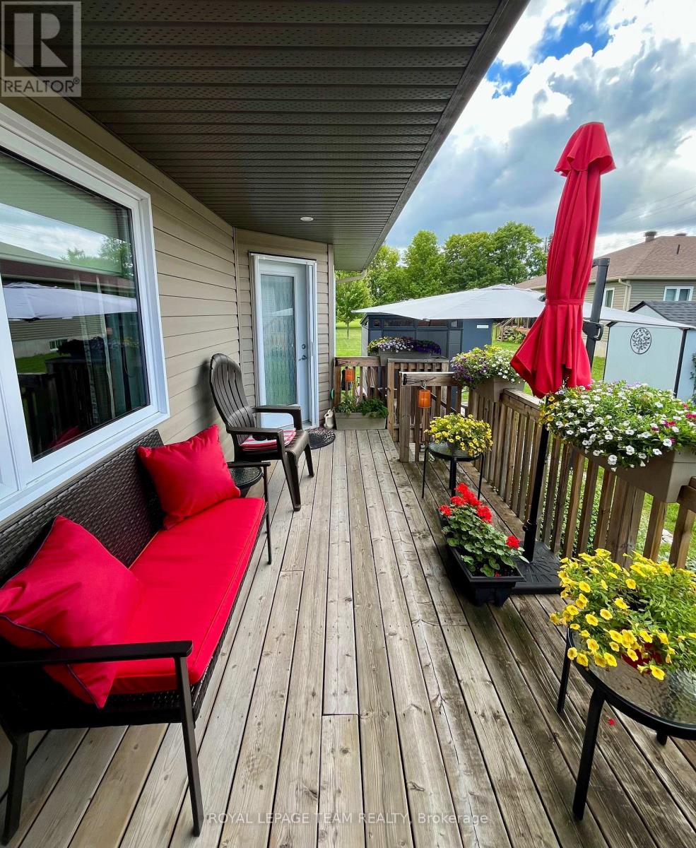14 Otteridge Avenue, Renfrew, Ontario  K7V 0A1 - Photo 36 - X13626392