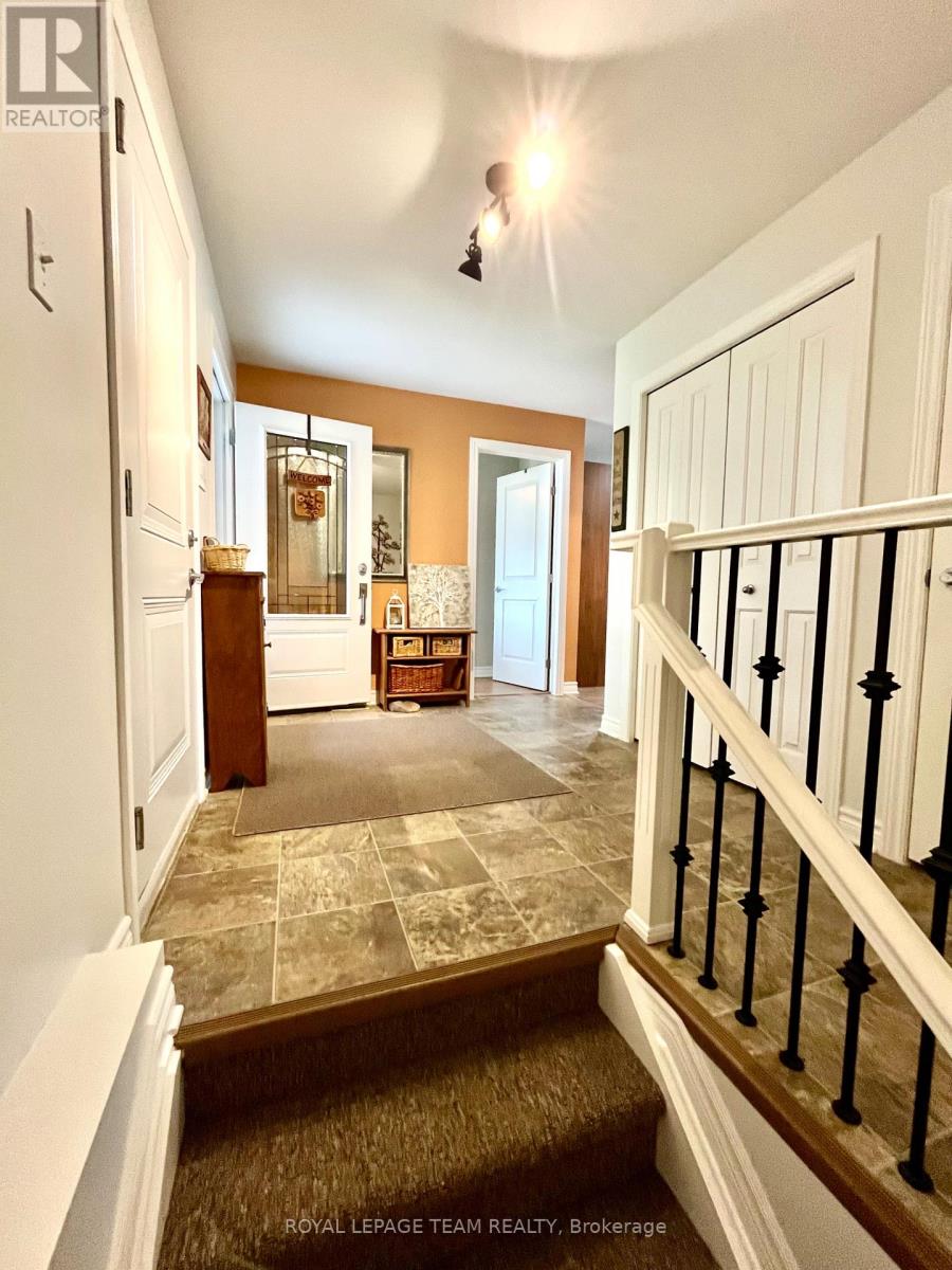 14 Otteridge Avenue, Renfrew, Ontario  K7V 0A1 - Photo 5 - X13626392