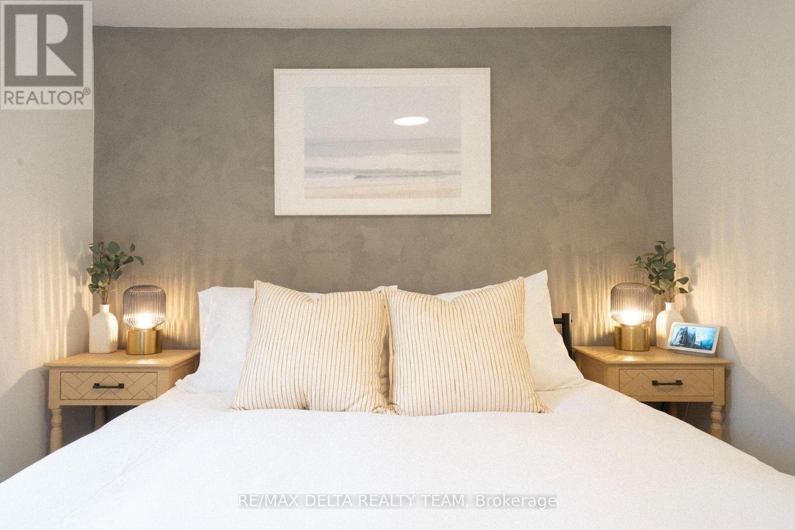 7 Craven Road, Toronto, Ontario  M4L 2Z4 - Photo 11 - E13626552