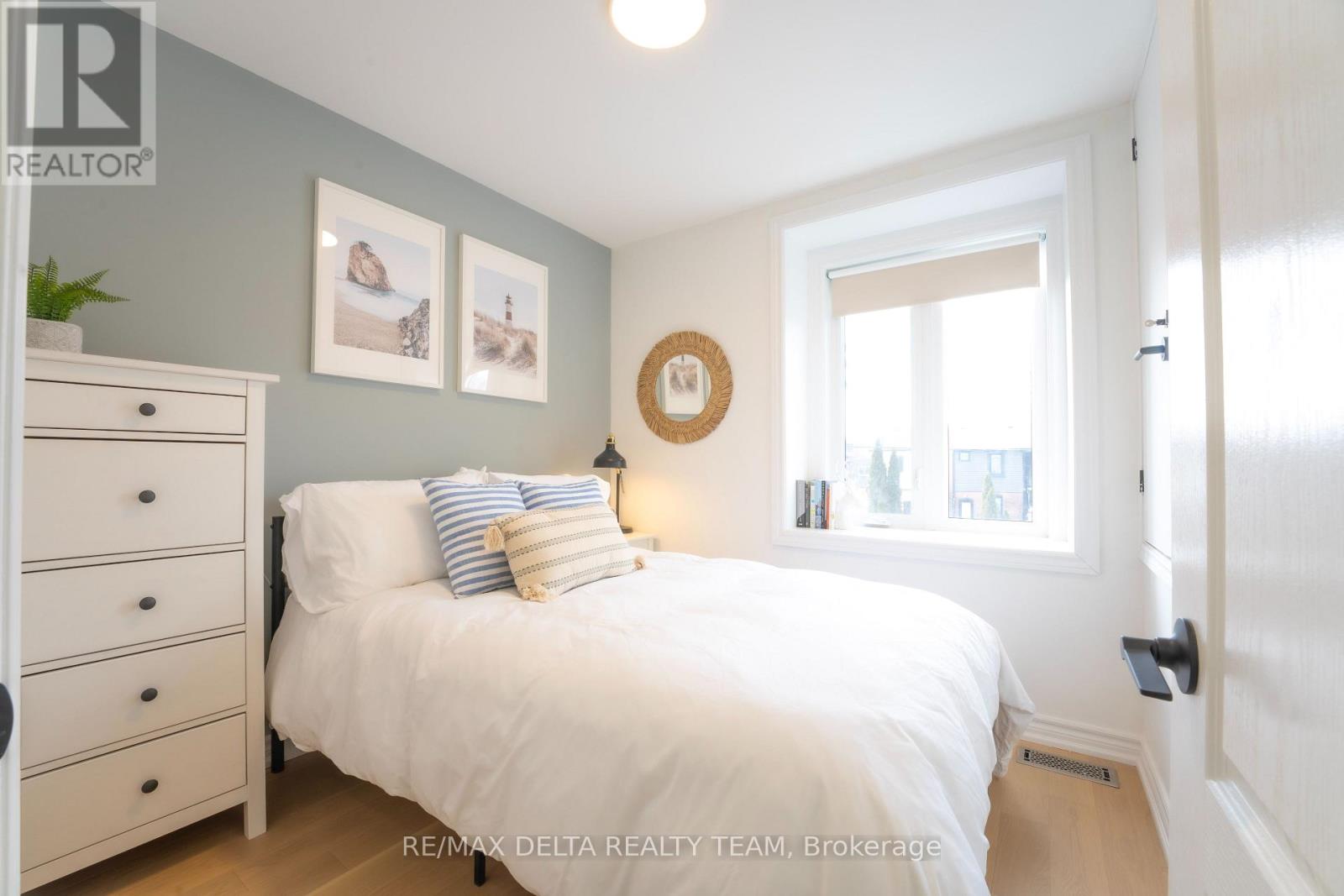 7 Craven Road, Toronto, Ontario  M4L 2Z4 - Photo 14 - E13626552