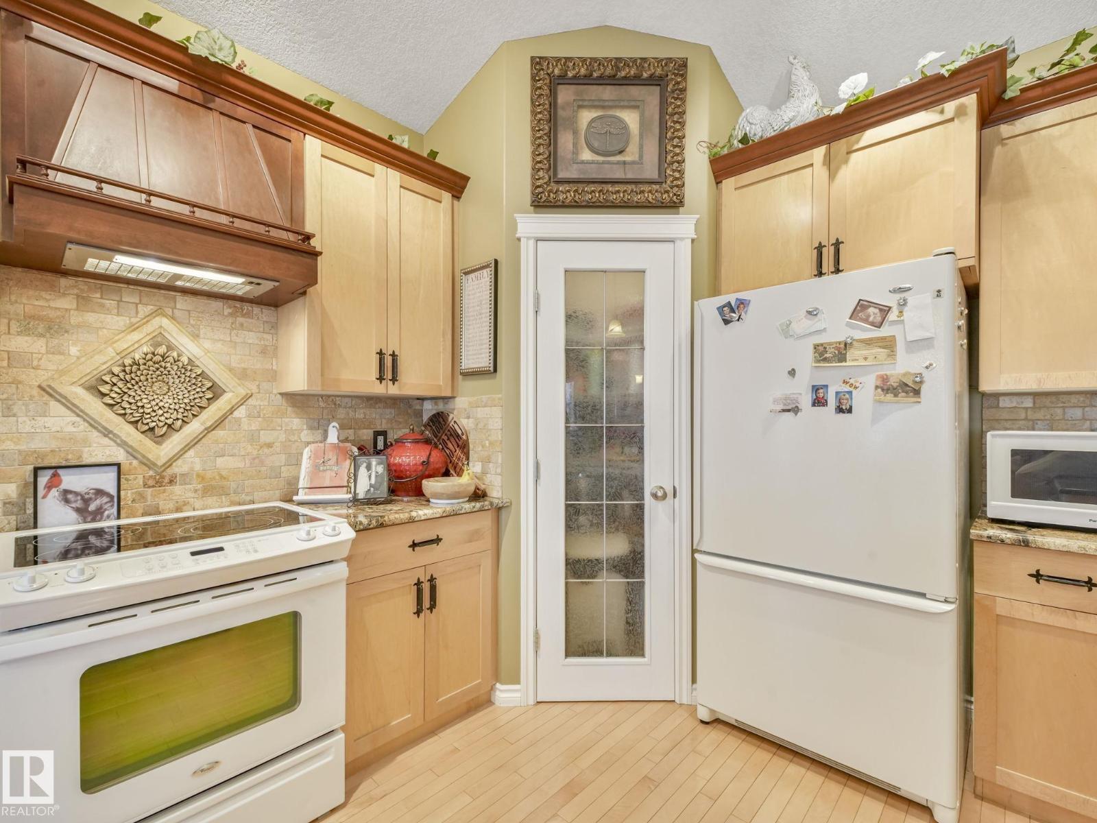 51 Kendall Cr, St. Albert, Alberta  T8N 7C2 - Photo 11 - E4501630