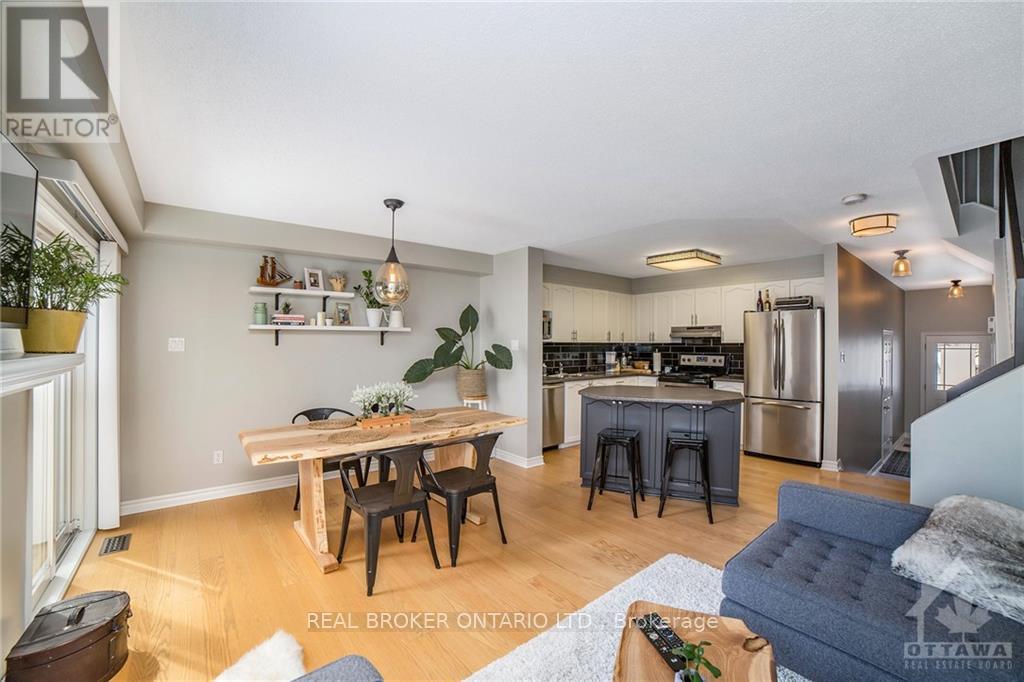 222 Meadowbreeze Drive, Ottawa, Ontario  K2M 3B3 - Photo 11 - X13626360