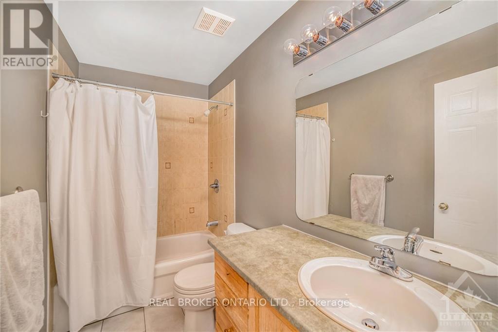 222 Meadowbreeze Drive, Ottawa, Ontario  K2M 3B3 - Photo 19 - X13626360