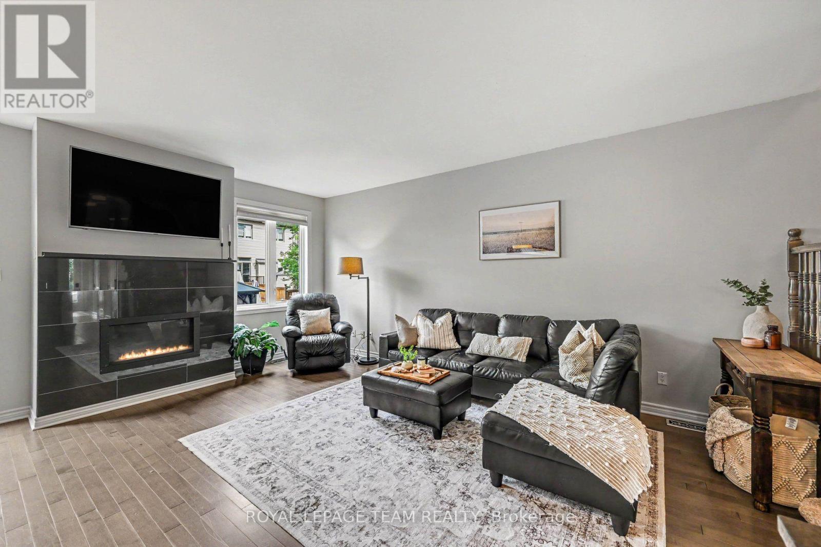 227 King Street, Carleton Place, Ontario  K7C 0G9 - Photo 5 - X13626364