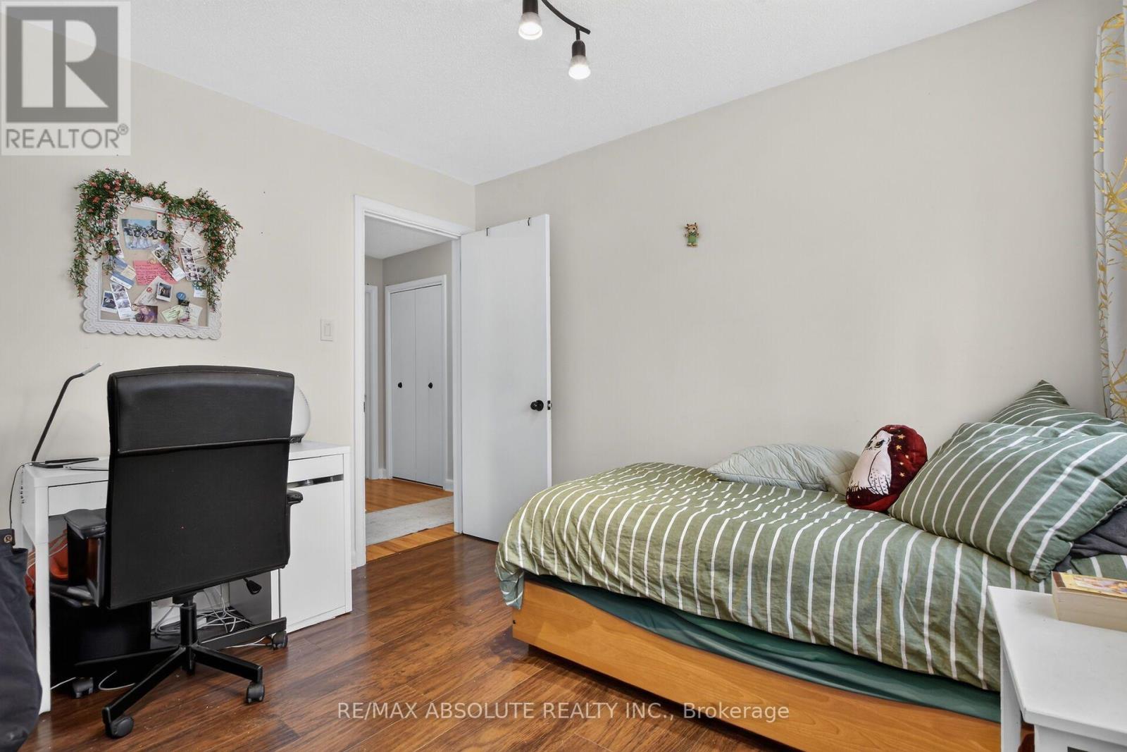 511 Penhill Avenue, Ottawa, Ontario  K1G 0V5 - Photo 27 - X13626386