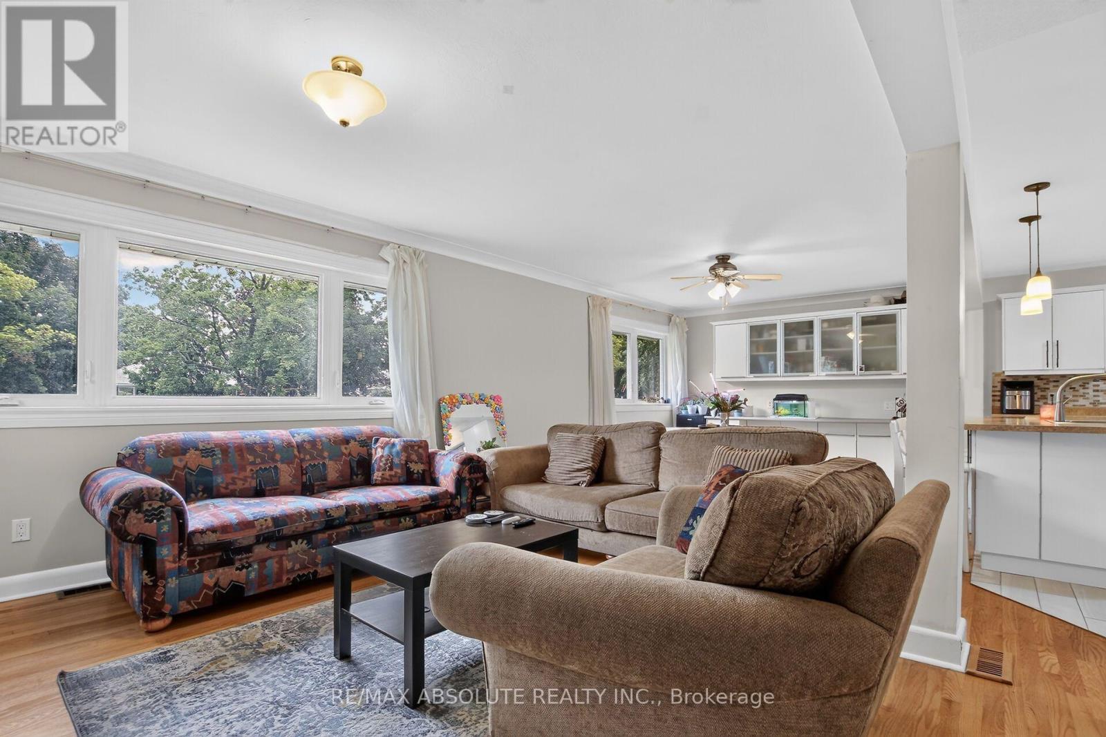 511 Penhill Avenue, Ottawa, Ontario  K1G 0V5 - Photo 6 - X13626386