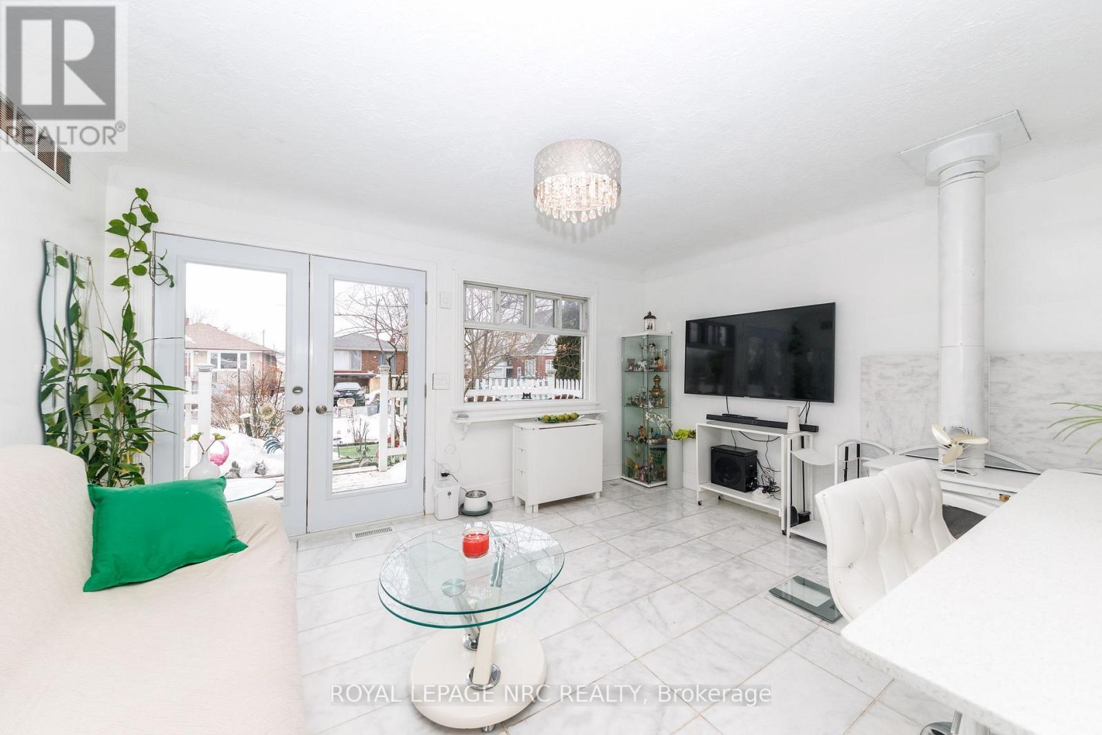 7 Vera Street, St. Catharines, Ontario  L2S 1C3 - Photo 7 - X13626470