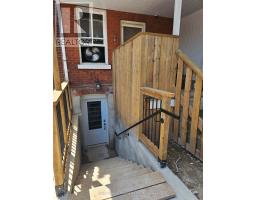 4 - 565 PEEL STREET E, Woodstock, Ontario