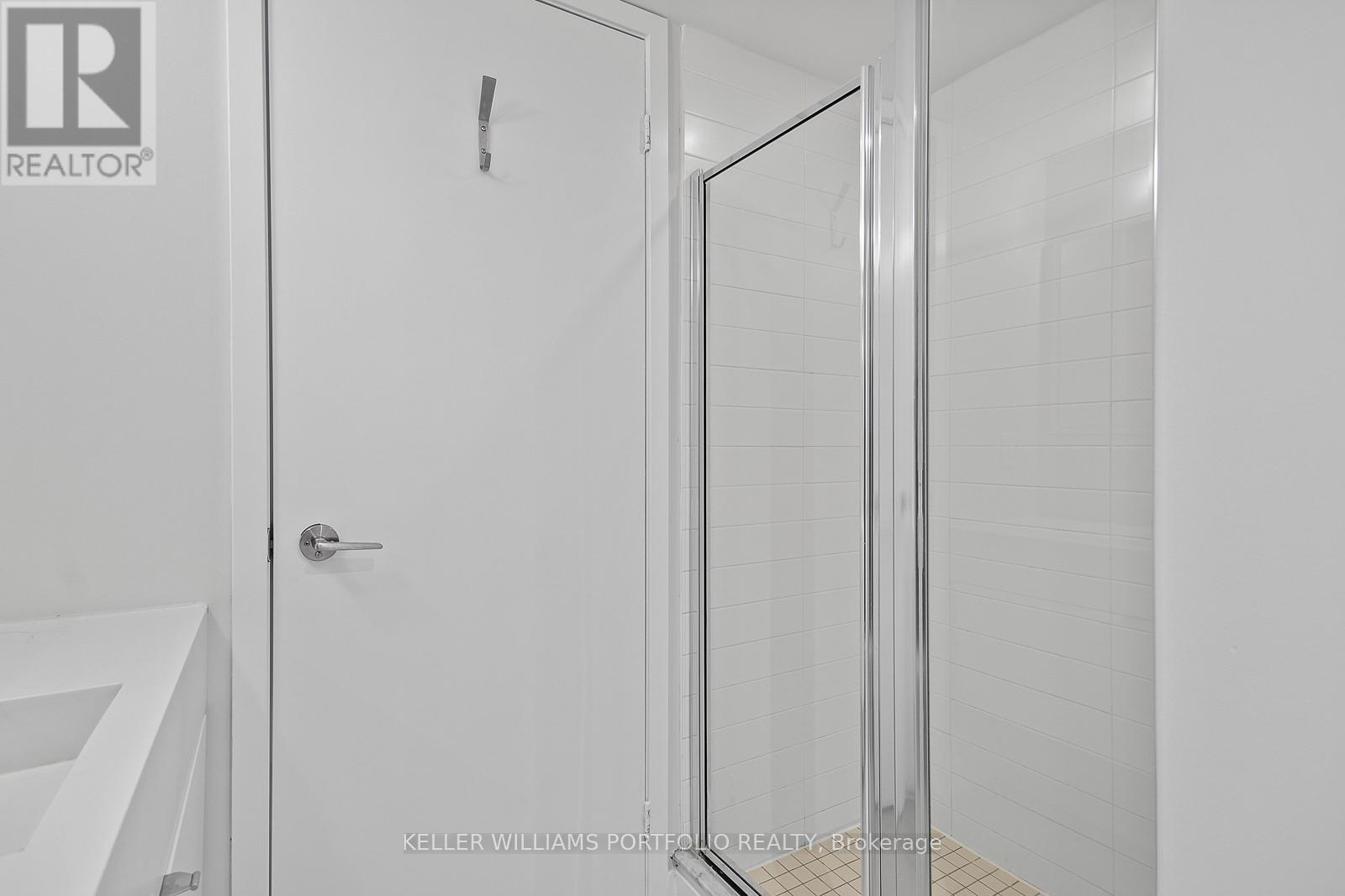605 - 21 Nelson Street, Toronto, Ontario  M5V 3H9 - Photo 5 - C13626408