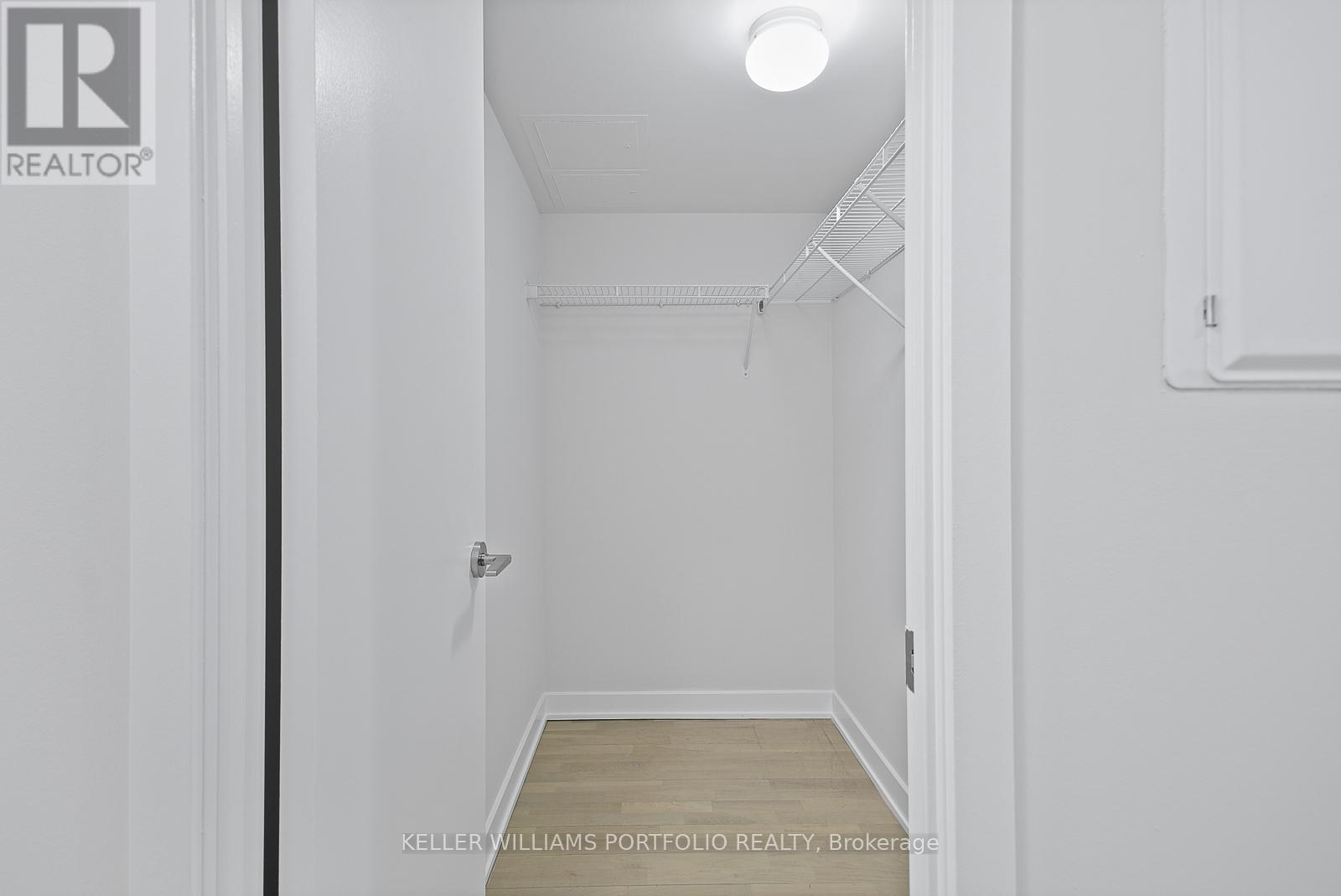 605 - 21 NELSON STREET