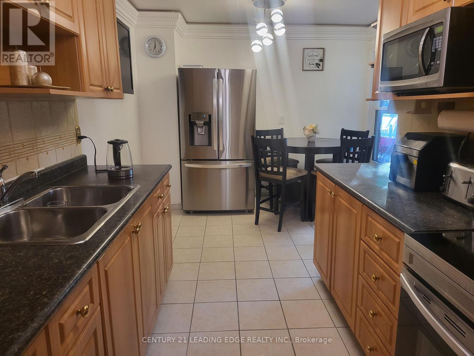 63 Nabob Crescent, Toronto, Ontario  M1B 2Z1 - Photo 7 - E13626490