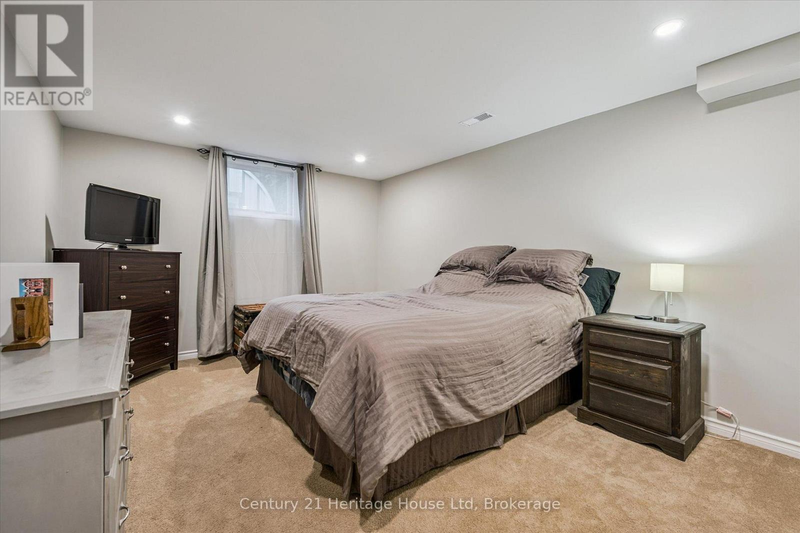 653 Perry Street, Centre Wellington (Fergus), Ontario  N1M 2R5 - Photo 26 - X13626448