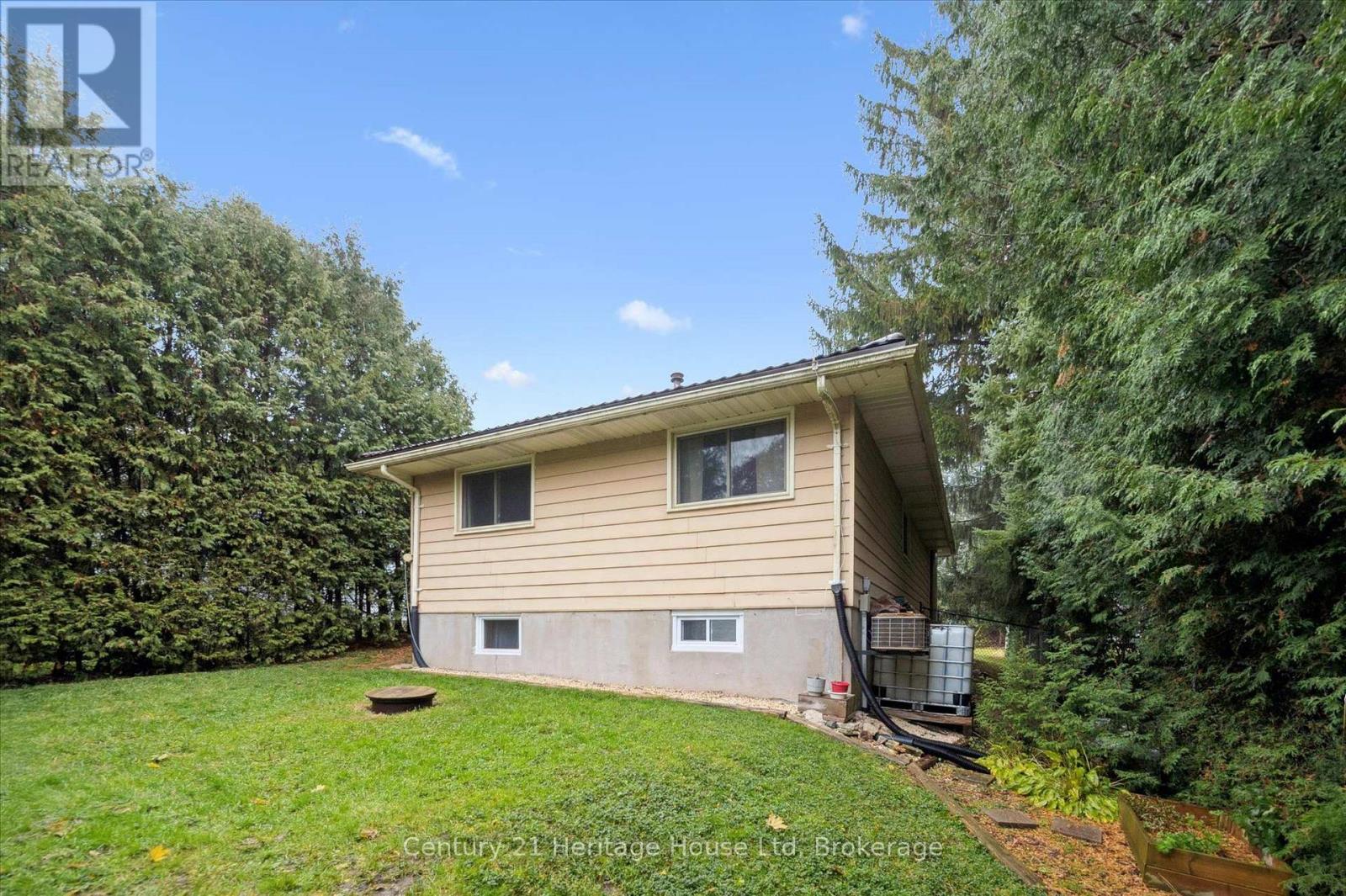 653 Perry Street, Centre Wellington (Fergus), Ontario  N1M 2R5 - Photo 37 - X13626448