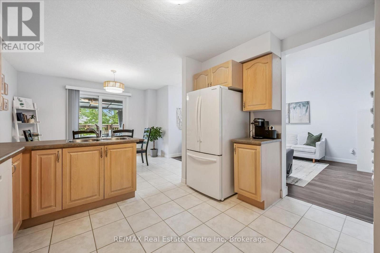 20 Pratt Place, Cambridge, Ontario  N3C 4C8 - Photo 7 - X13626460