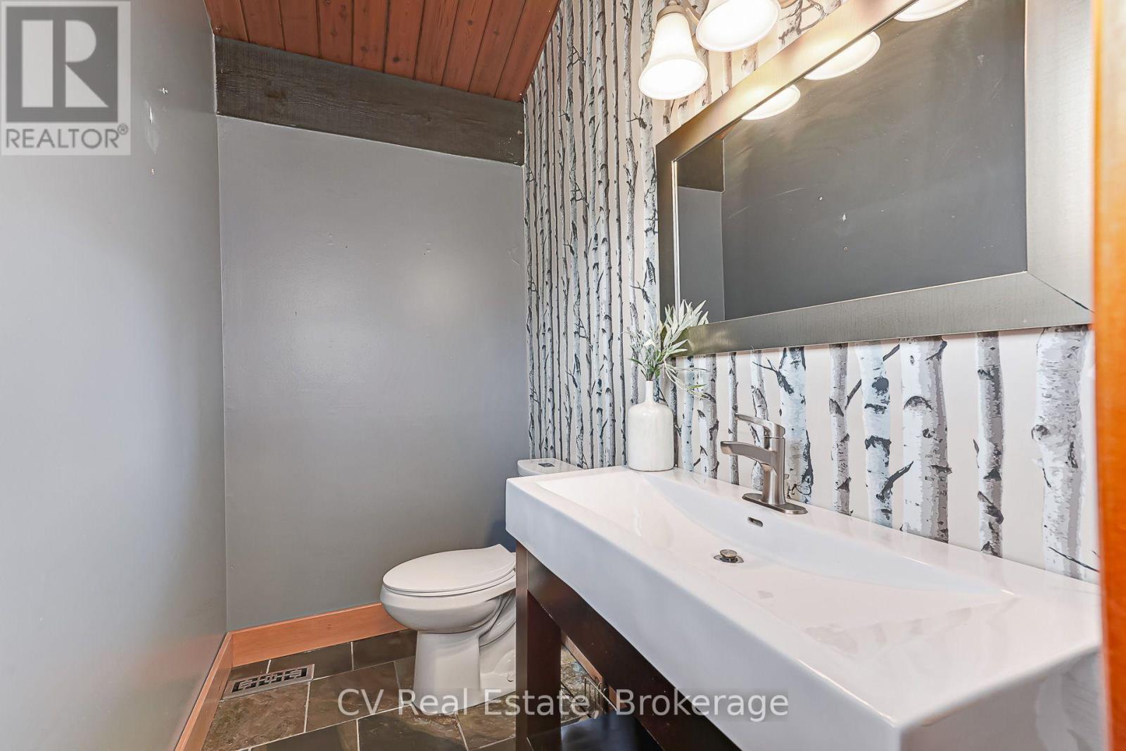 156 Chamonix Crescent, Blue Mountains, Ontario  L9Y 0S7 - Photo 17 - X13626558