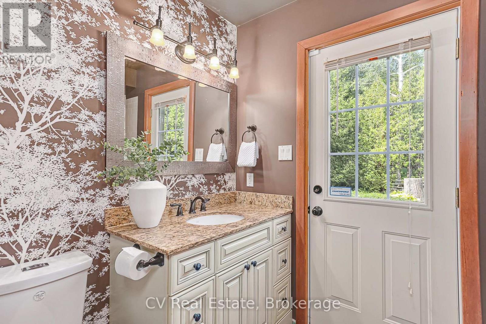 156 Chamonix Crescent, Blue Mountains, Ontario  L9Y 0S7 - Photo 23 - X13626558