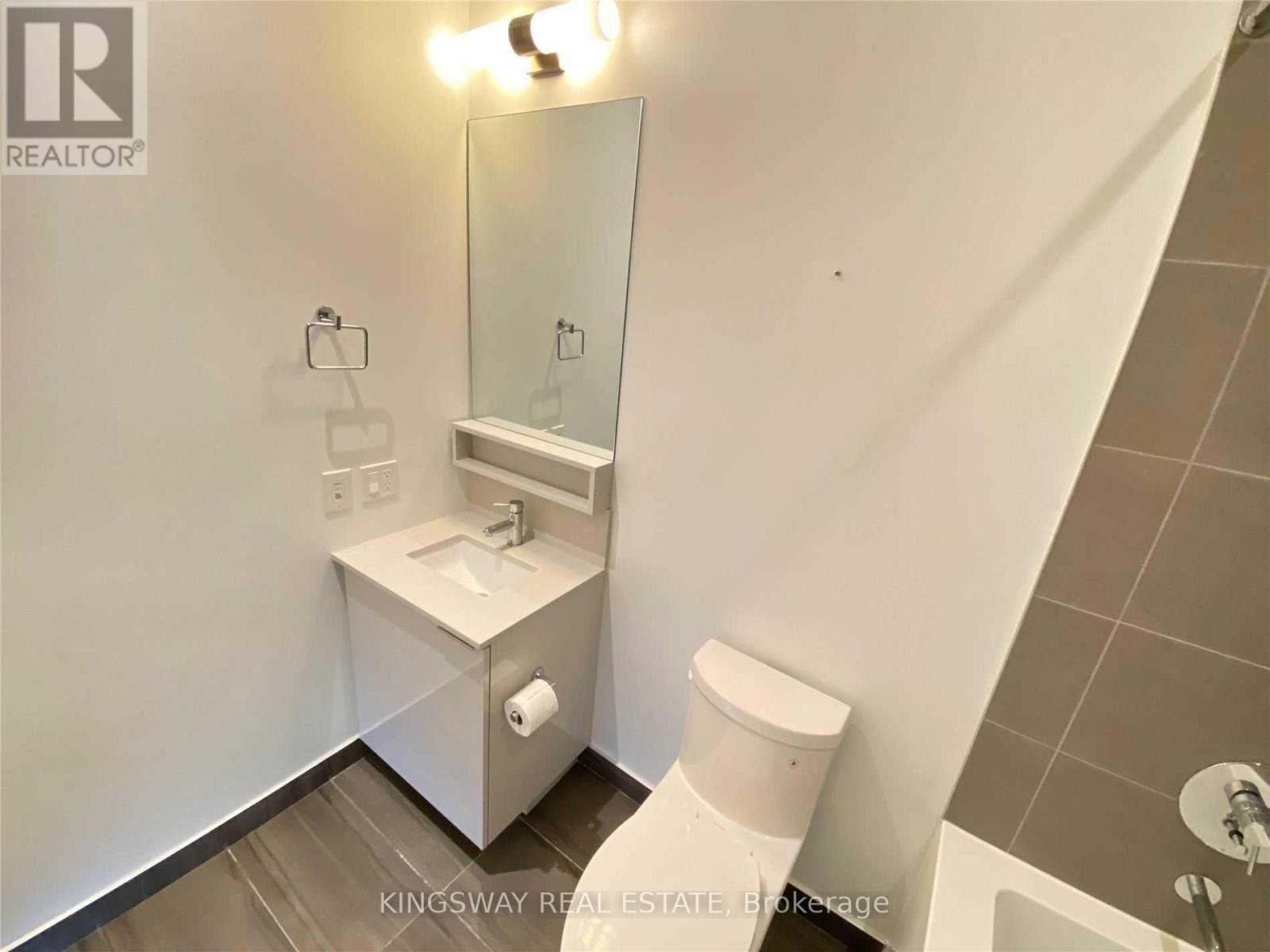 Ph05 - 898 Portage Parkway, Vaughan, Ontario  L4K 0J7 - Photo 28 - N13626406
