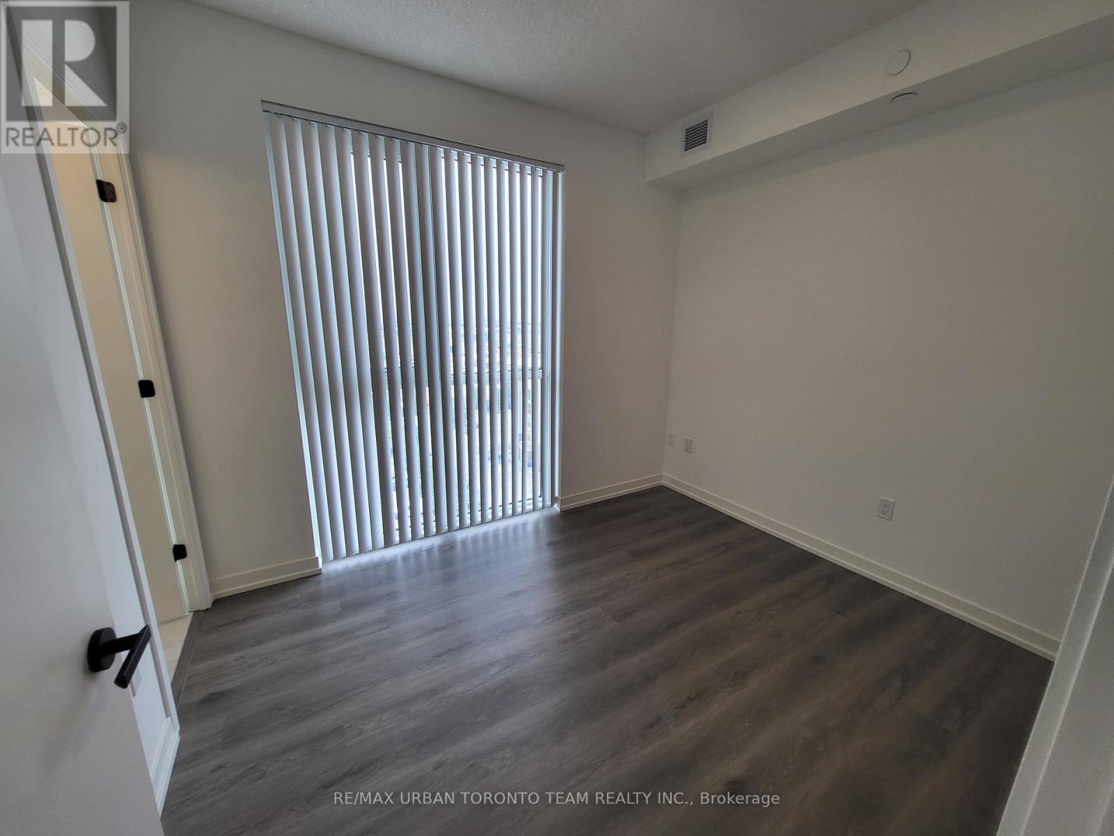 1110 - 28 Interchange Way, Vaughan, Ontario L4K 0P8 - Photo 7 - N13626414
