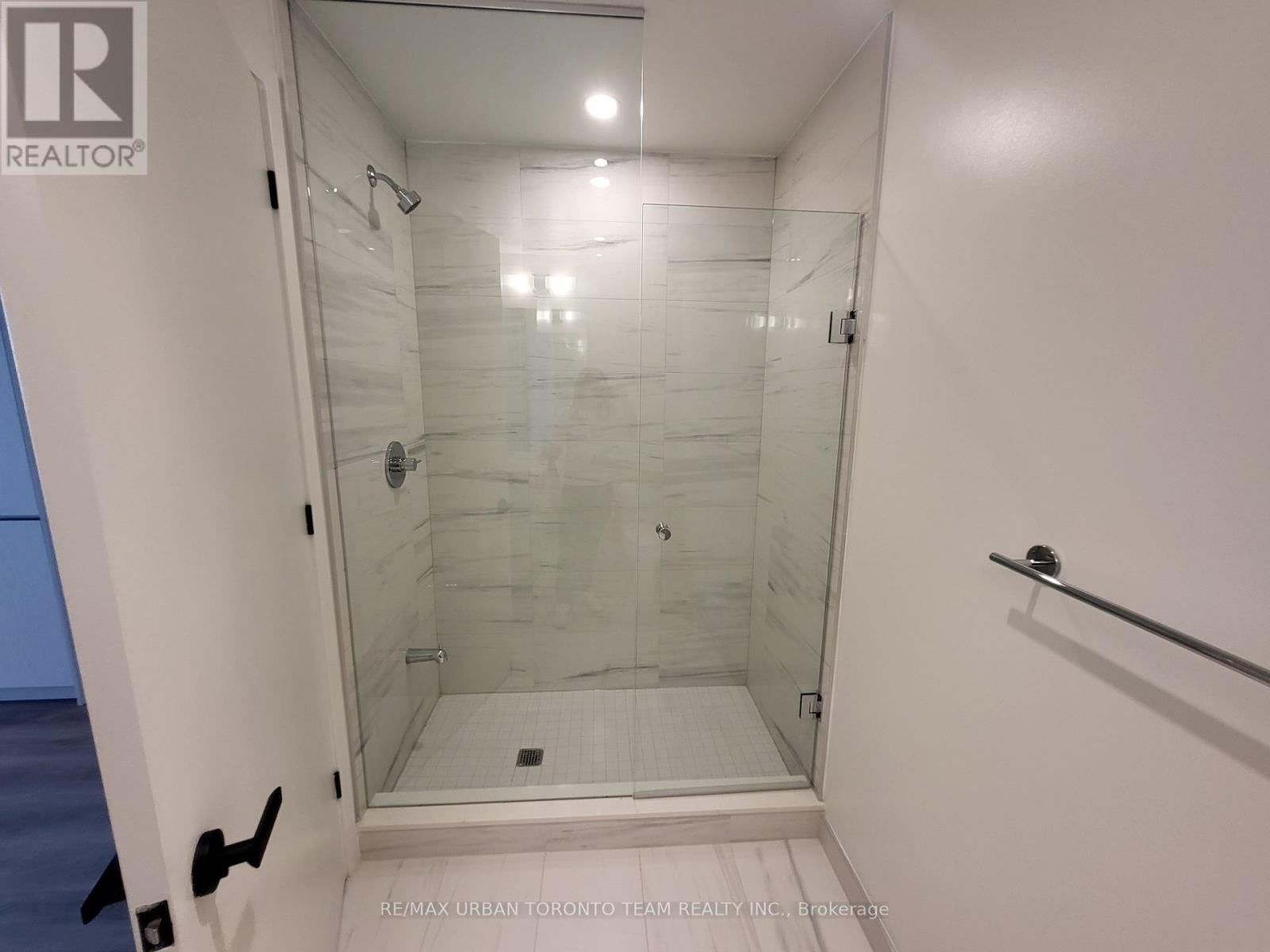 1110 - 28 Interchange Way, Vaughan, Ontario L4K 0P8 - Photo 9 - N13626414