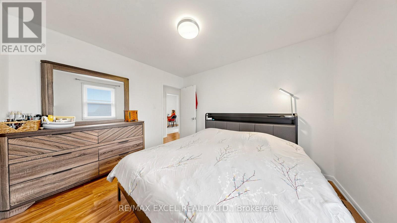 2 Hughes Street, Richmond Hill, Ontario  L4E 2V9 - Photo 20 - N13626438