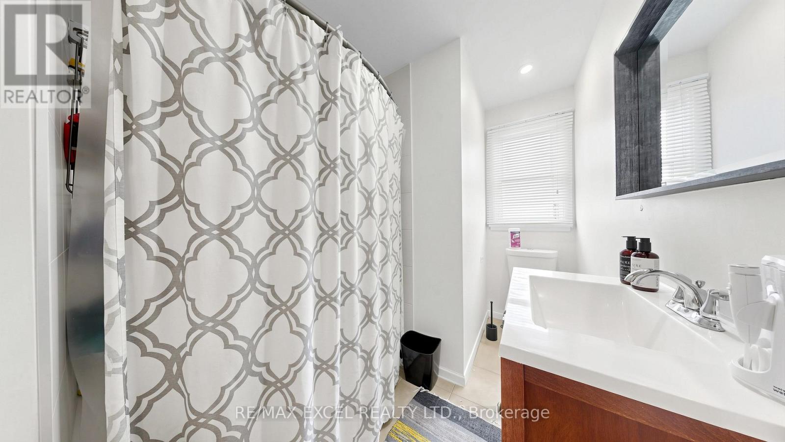 2 Hughes Street, Richmond Hill, Ontario  L4E 2V9 - Photo 21 - N13626438