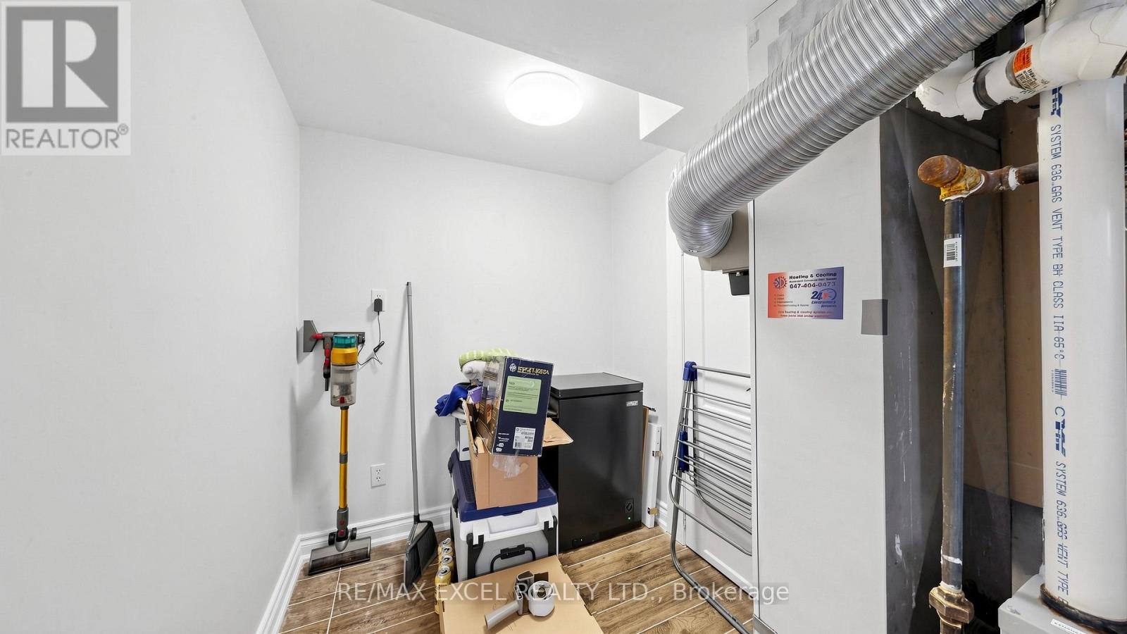 2 Hughes Street, Richmond Hill, Ontario  L4E 2V9 - Photo 40 - N13626438