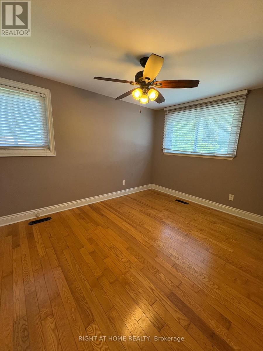 Upper Level - 58 Devins Drive, Aurora, Ontario  L4G 2Z1 - Photo 10 - N13626462