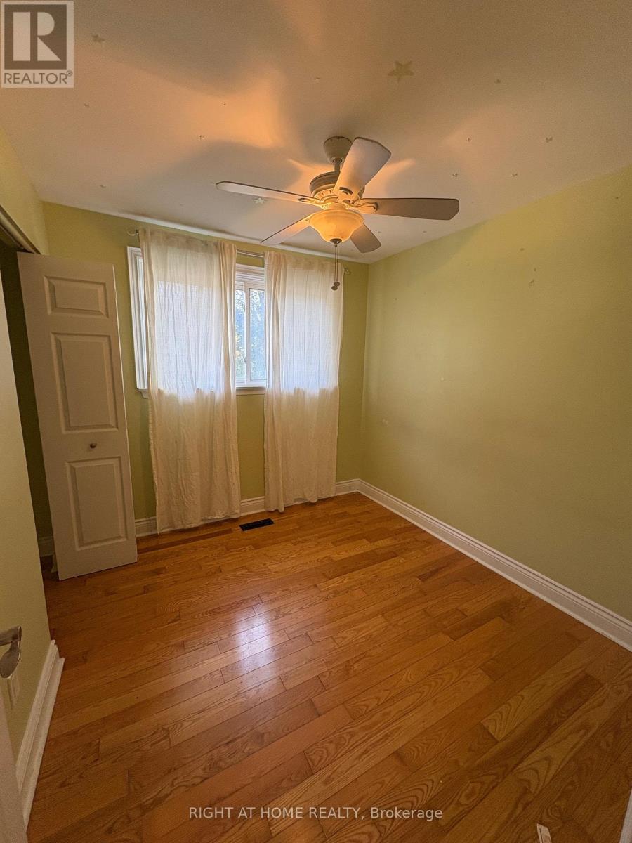 Upper Level - 58 Devins Drive, Aurora, Ontario  L4G 2Z1 - Photo 11 - N13626462