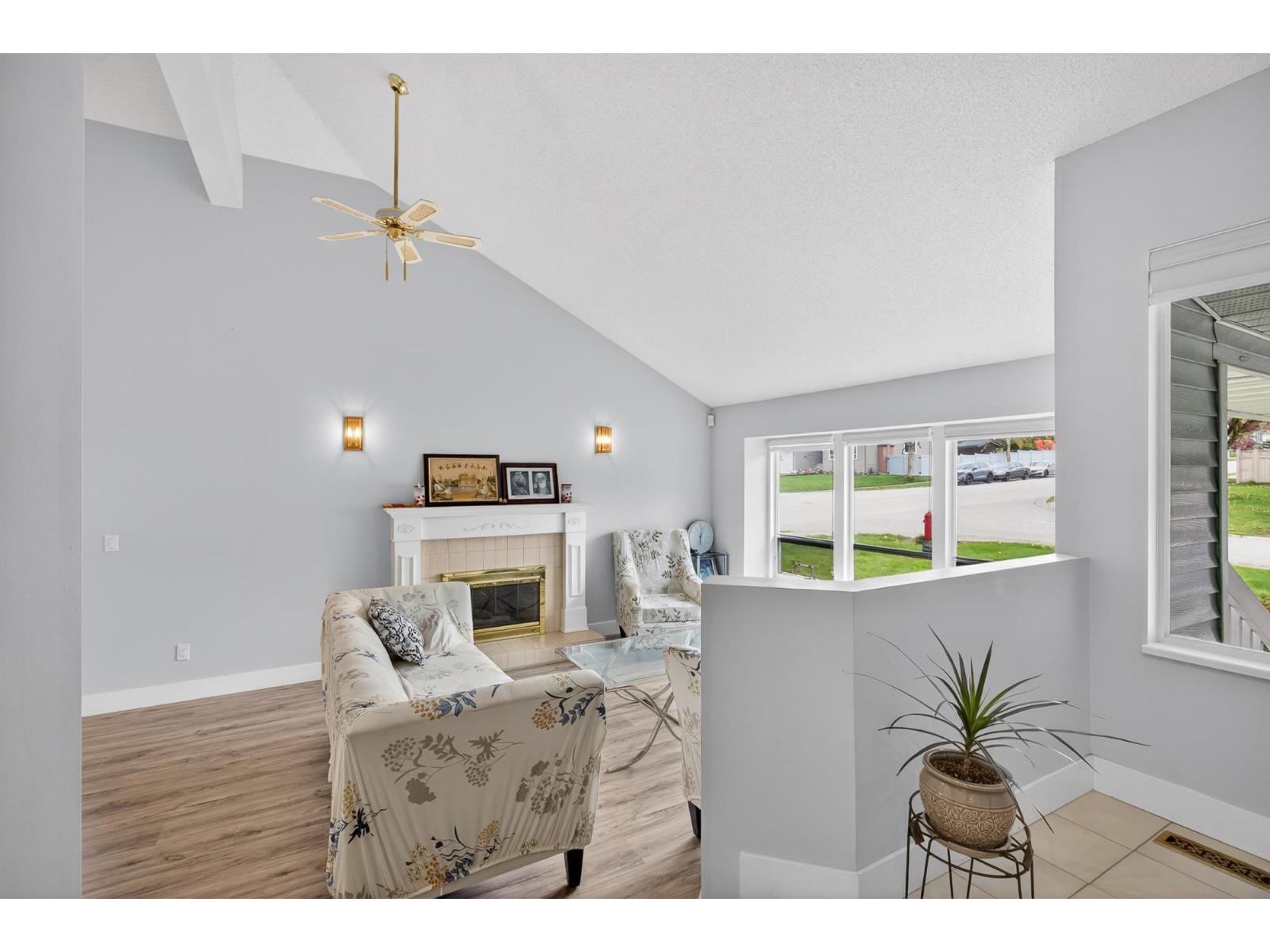 14610 87 Avenue, Surrey, British Columbia  V3S 6R2 - Photo 8 - R3151645